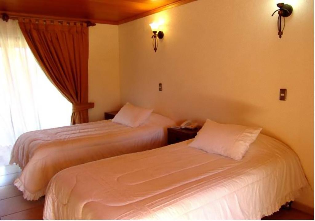 Hotel Puku Vai Hanga Roa Quarto foto