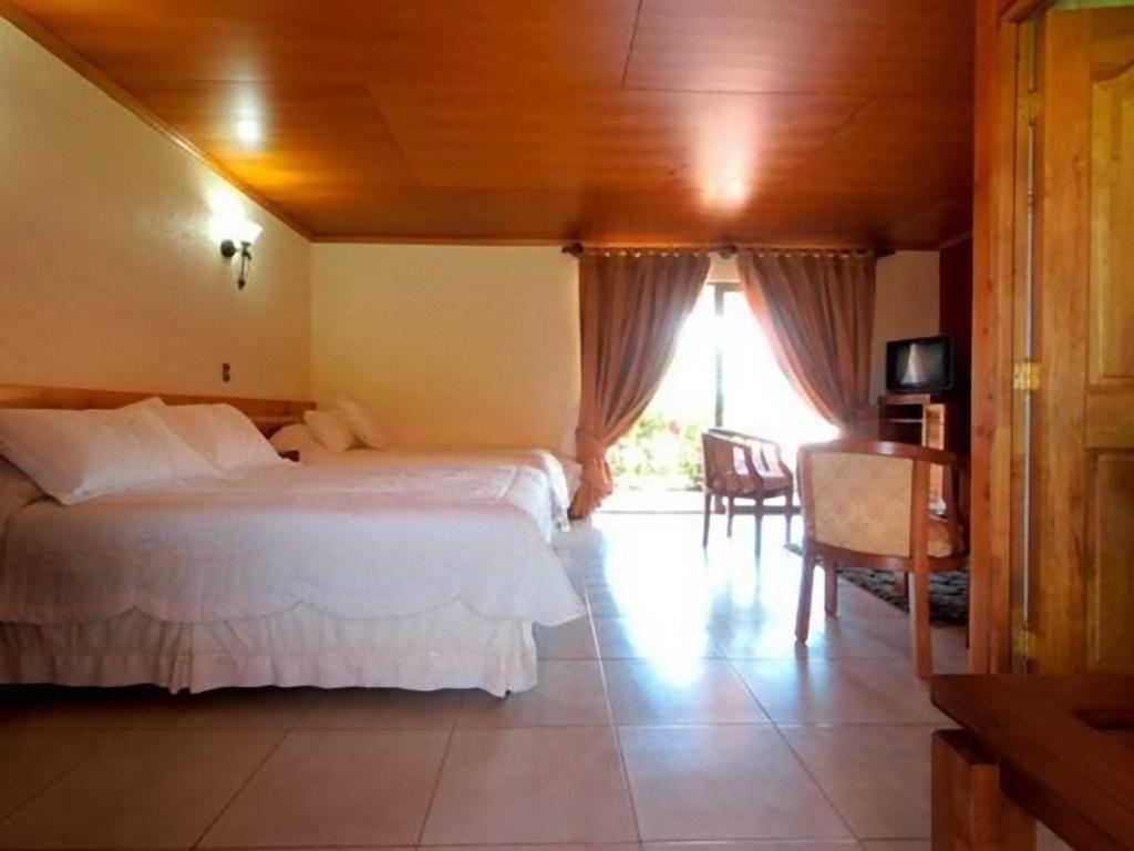 Hotel Puku Vai Hanga Roa Quarto foto